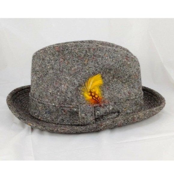 Vtg Dobbs Fifth Avenue Gray Fedora Hat Feather - Picture 1 of 5